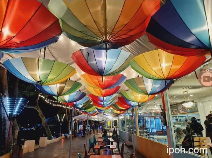 K. Riverfront Apartment Ipoh Exterior foto