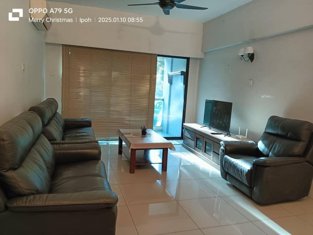 K. Riverfront Apartment Ipoh Quarto foto